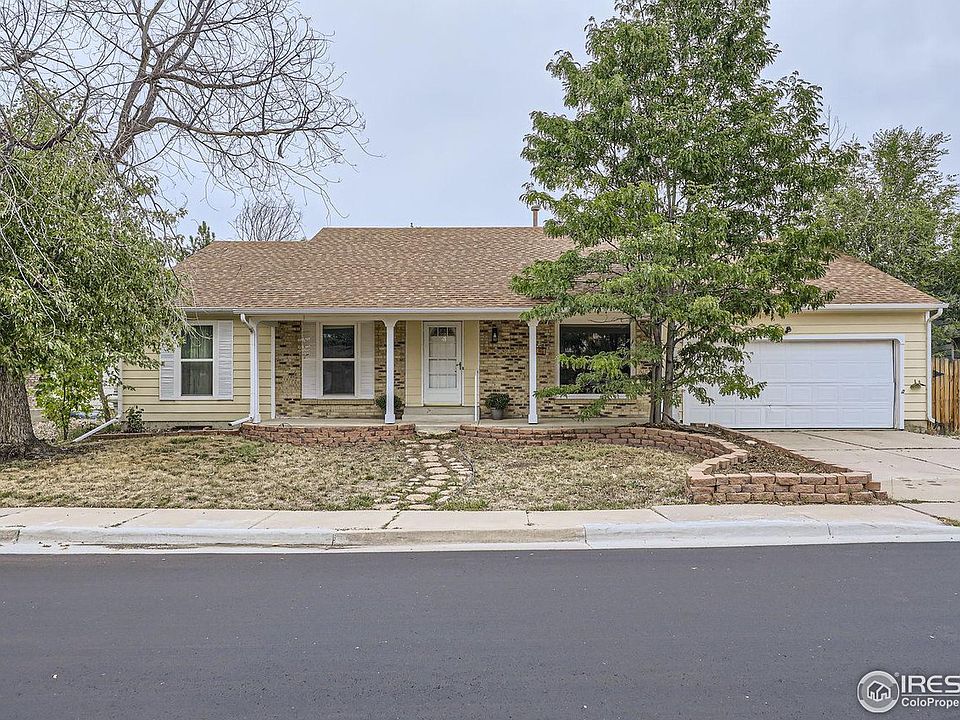 1st image of 3149 N Oak Cir