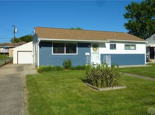 1621 Selkirk Rd, Dayton, OH 45432