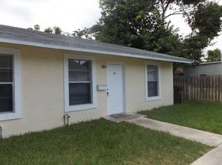 527 Nathan Hale Rd, West Palm Beach, FL 33405