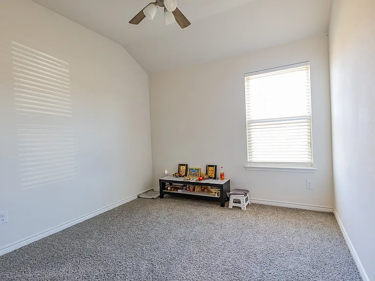6321 Wales St — Photo 43
