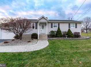 89 Gum St, Nazareth, PA 18064