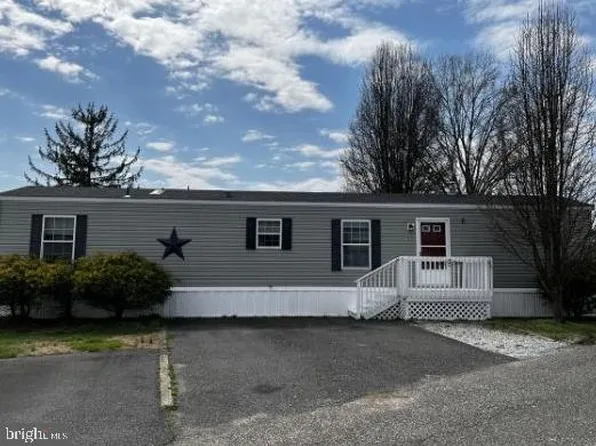 2 New Bridge Rd Trailer D10, Salem, NJ 08079