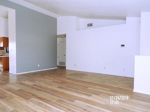 4th image of 2641 Golden Eagle Dr