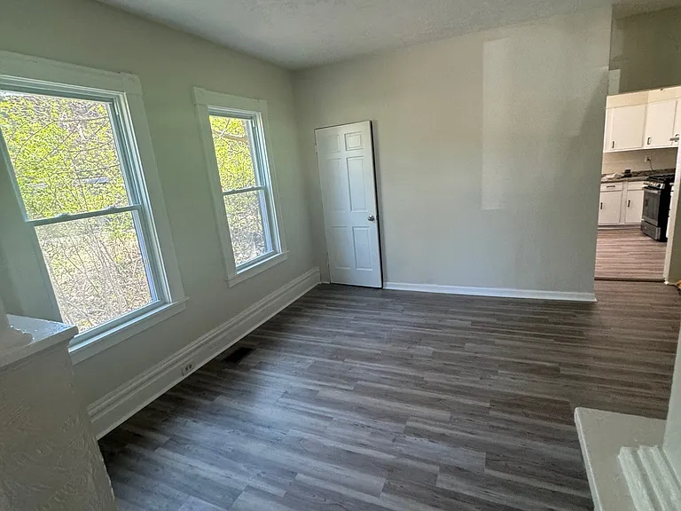 6440 Dean St — Photo 8
