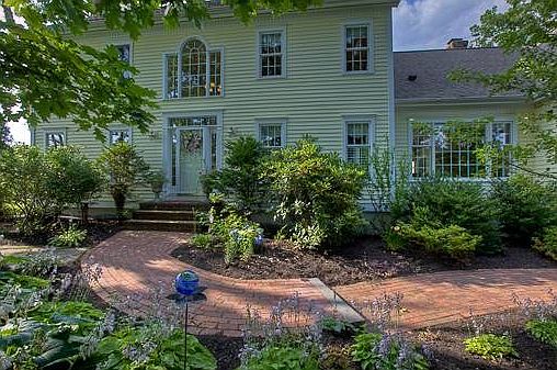 Luxurious North End Colonial