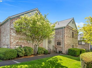 16248 SW 130th Ter APT 24, Portland, OR 97224