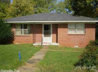 126 3rd St, Clinton, AR 72031