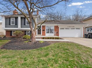 14446 Gary Ln, Livonia, MI 48154