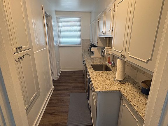 4th image of 2445 Madison Ave