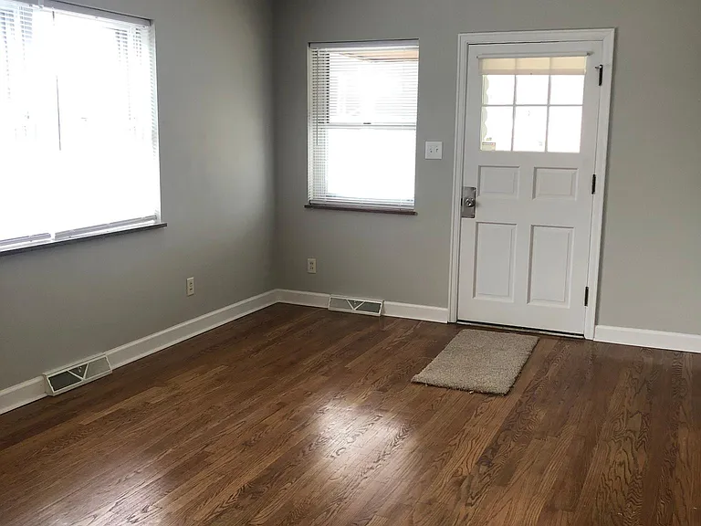 1708 Norcol Ln — Photo 6