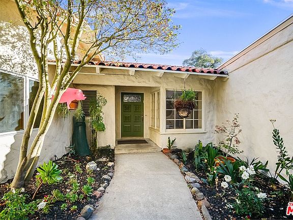 3rd image of 2224 Kelmscott Ct