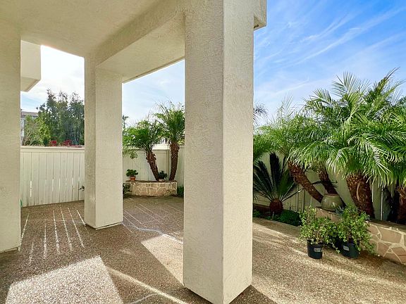 2nd image of 11924 Cypress Canyon Rd Unit 2