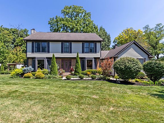 3rd image of 4442 Shire Creek Ct