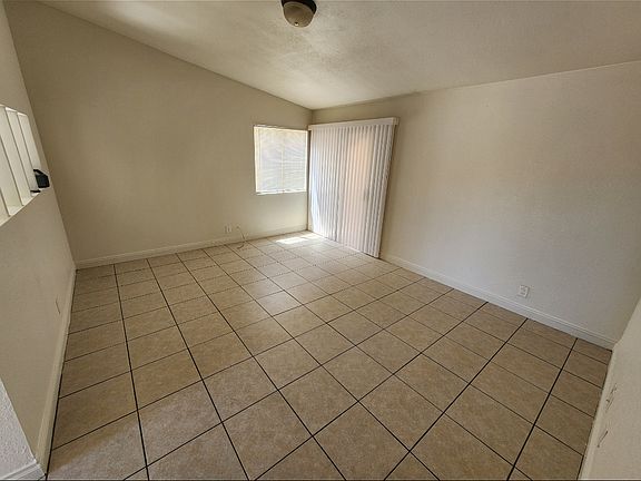 2nd image of 57 Barbados St