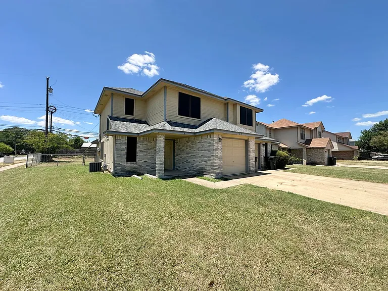 1317B Opal Rd — Photo 1