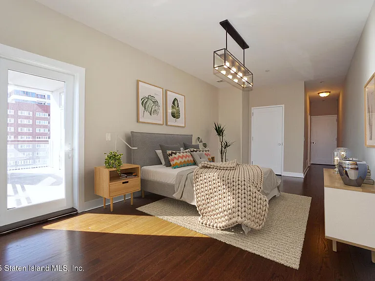 90 Bay Street Lndg #4B — Photo 6