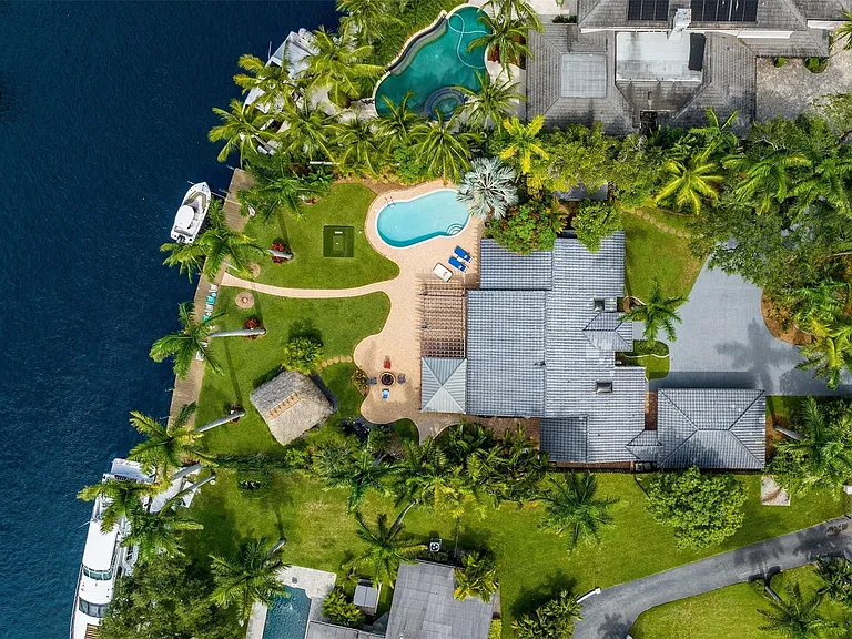 913 Coconut Dr — Photo 60