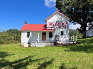 5121 Franklin Pike SE, Floyd, VA 24091