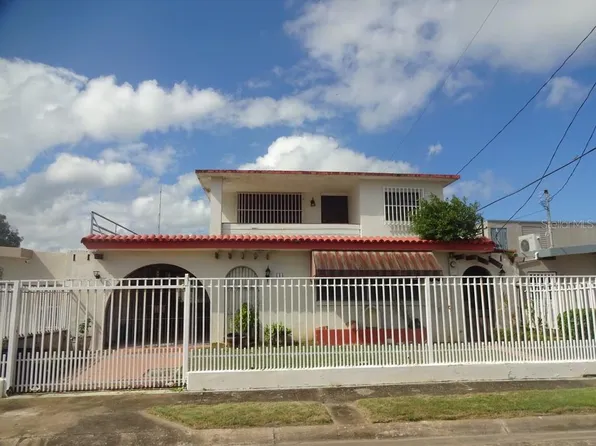 L 14 #7, Vega Baja, PR 00693