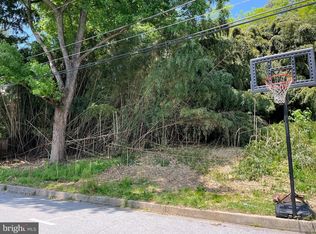 217-219 Chapel Ave, Parkesburg, PA 19365