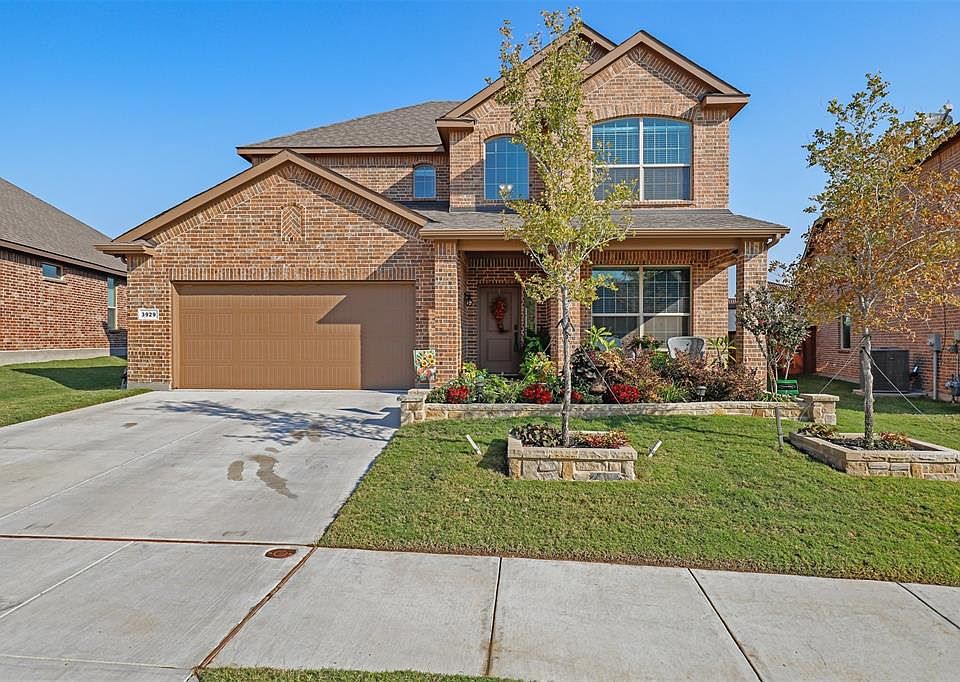 1st image of 3929 Esker Dr
