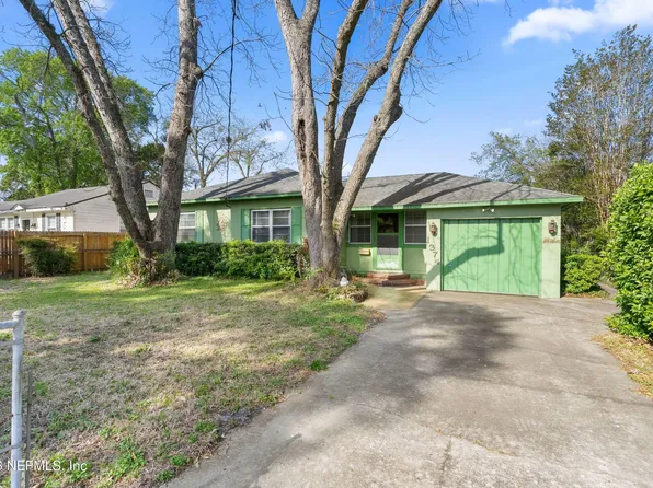 1374 DAKAR Street, Jacksonville, FL 32205