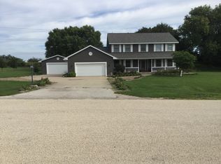 2961 S Park Ridge Rd, Marion, IA 52302