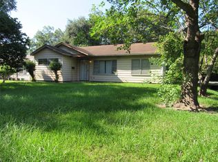 1002 Prune St, La Marque, TX 77568