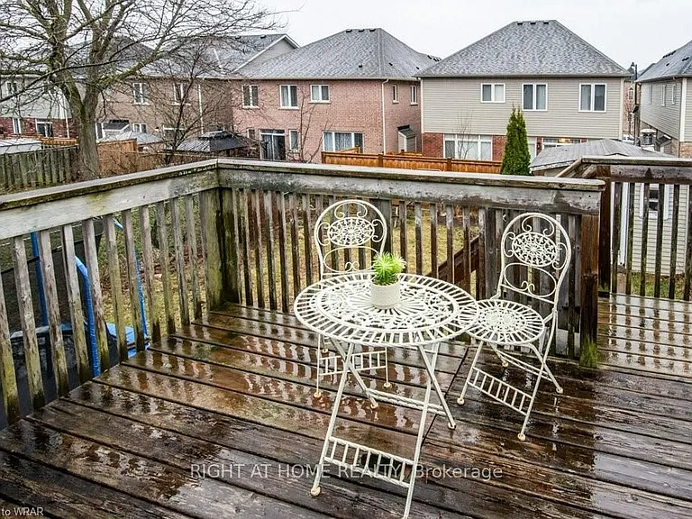 554 Halberstadt Cir — Photo 40