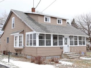 176 Breezeway Dr, Rochester, NY 14622