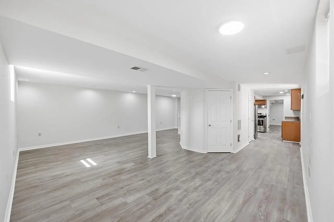 1 bed, 1243 sqft, $1,800 — Photo 1