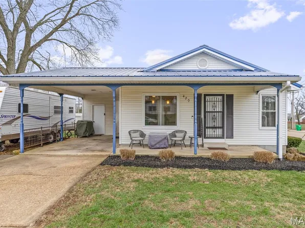420 Bennett St, Farmington, MO 63640