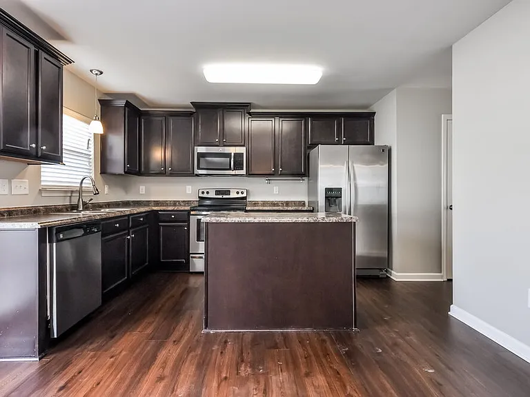 5004 Bee Balm Ct — Photo 6