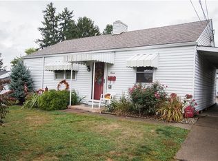 7 Columbus Dr, Monessen, PA
