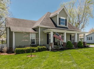 204 College St, Portland, TN 37148