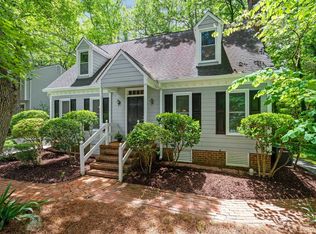 108 Country Rd, Chapel Hill, NC 27514