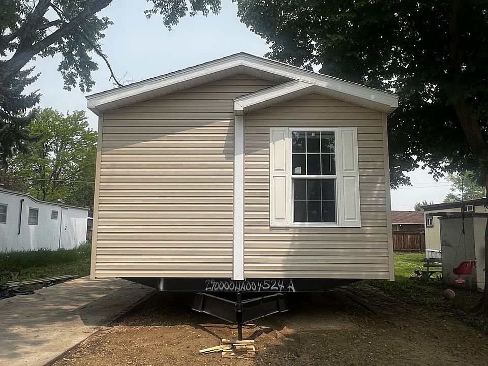2nd image of 4105 N Garfield Ave Lot 70