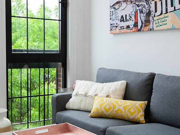 3rd image of 452 Harman St #2F