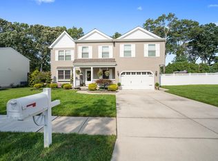 1106 Lavender Ln, Absecon, NJ 08201
