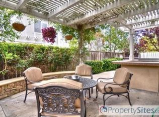 20 Bel Flora Ct, Aliso Viejo, CA 92656