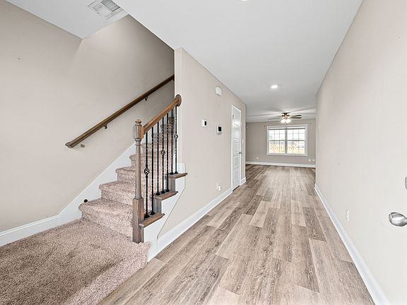 4th image of 835 Karmaflux Way