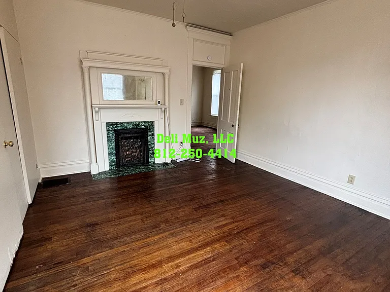 1111 N Main St — Photo 3