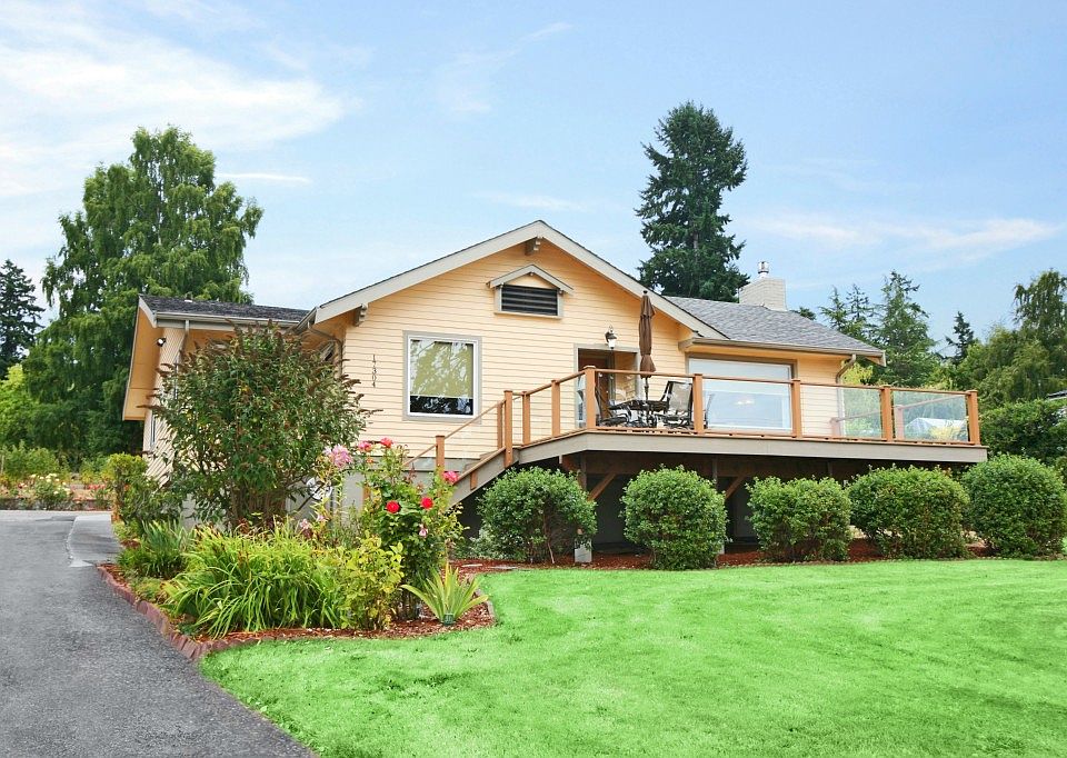1st image of 17304 Lemolo Shore Dr NE