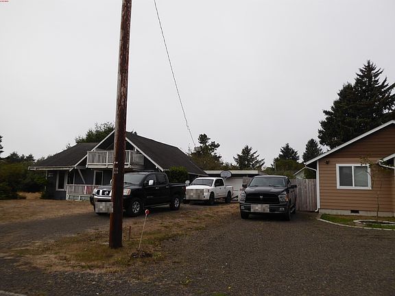 2nd image of 233 Pt Brown Ave SW