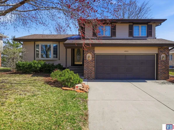4940 S 73rd St, Lincoln, NE 68516