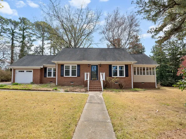 400 Cedar Hill Ln, Raleigh, NC 27609