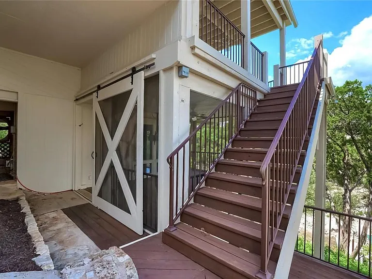 718 Bermuda — Photo 36