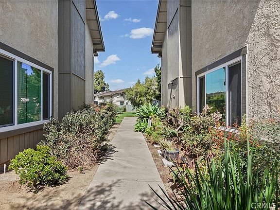 3rd image of 1339 N Bradley Rd APT 10