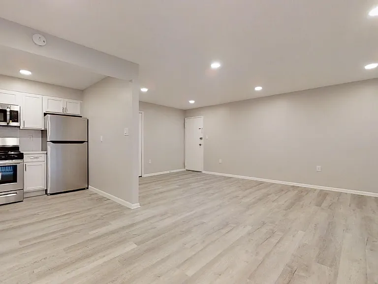 1822 Metzerott Rd #305 — Photo 6