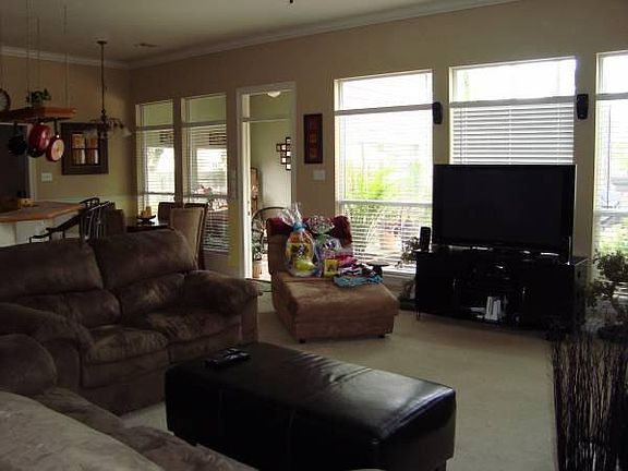 5th image of 204 Lei Lani Ave